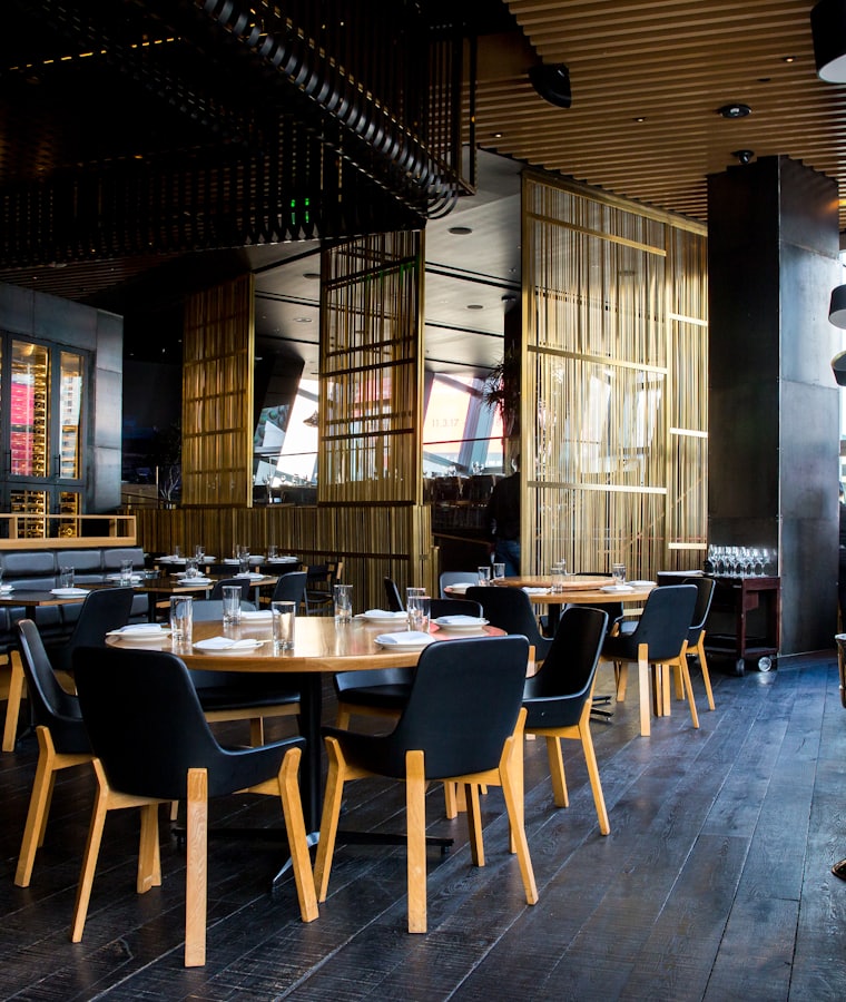 Gastraum der Osteria
